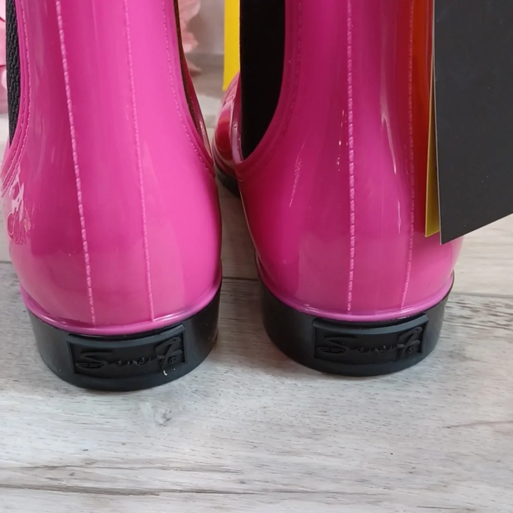 Seven7 Dover Rain Bootie - Picture 4 of 6